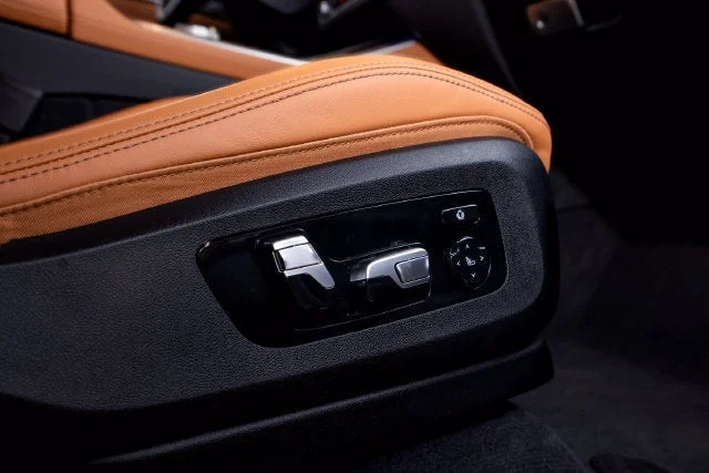 Used 2024 Carbon Black Metallic BMW M60i image 59