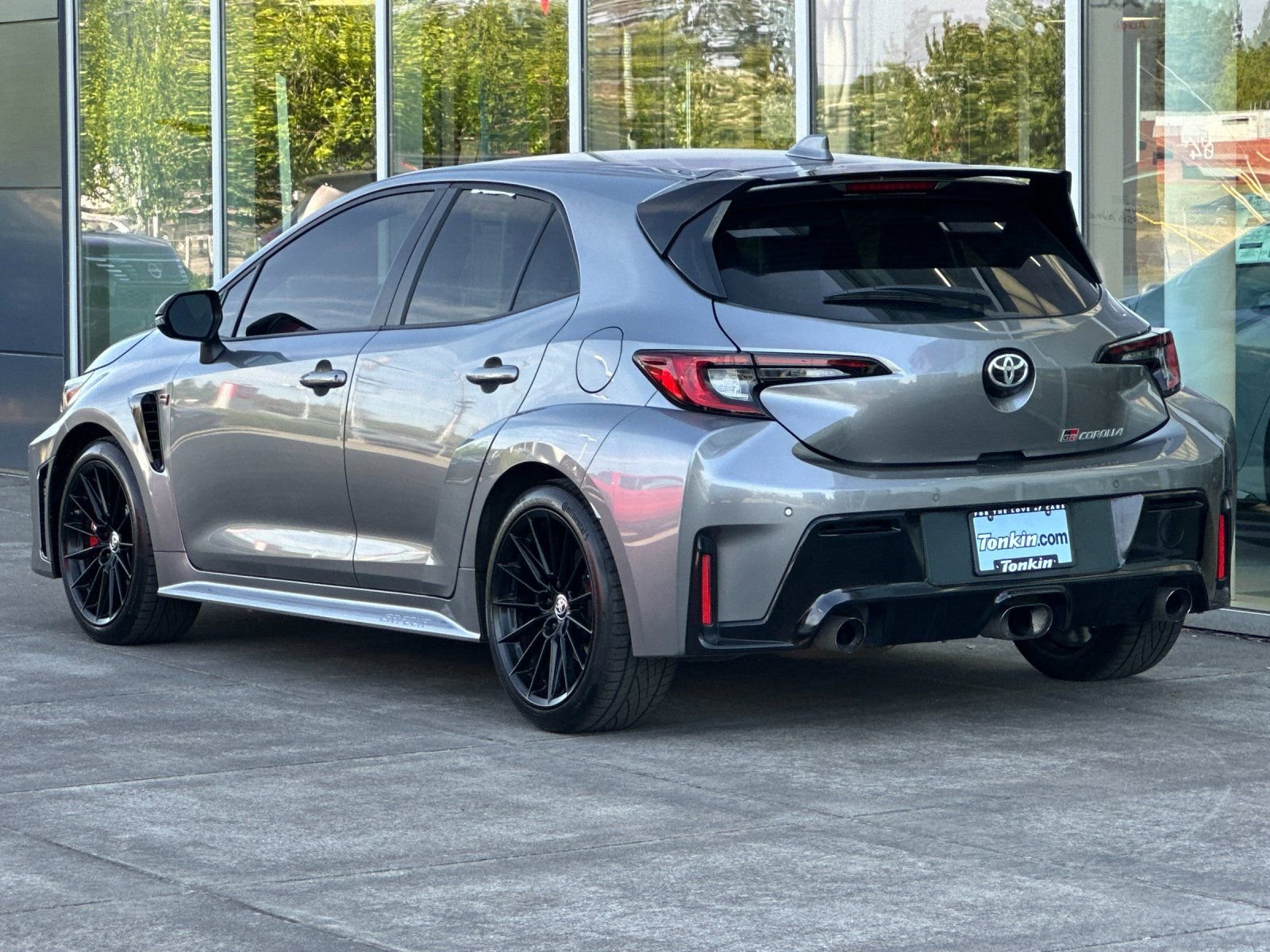 Used 2025 Heavy Metal Toyota Premium image 4