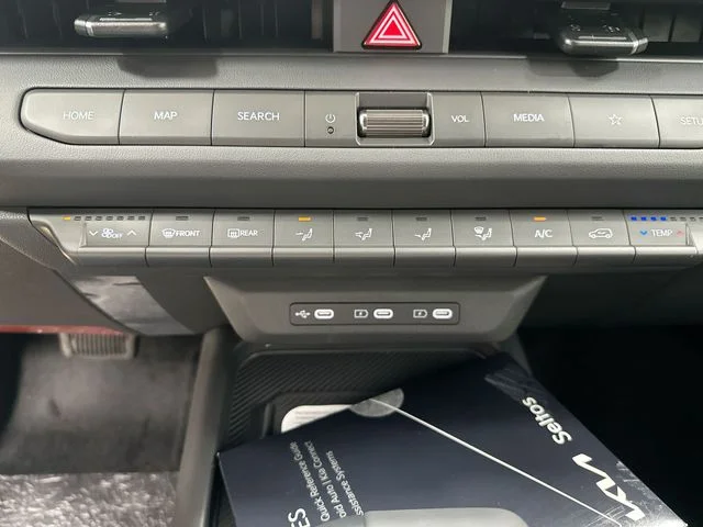 New 2027  Kia X-Line image 17