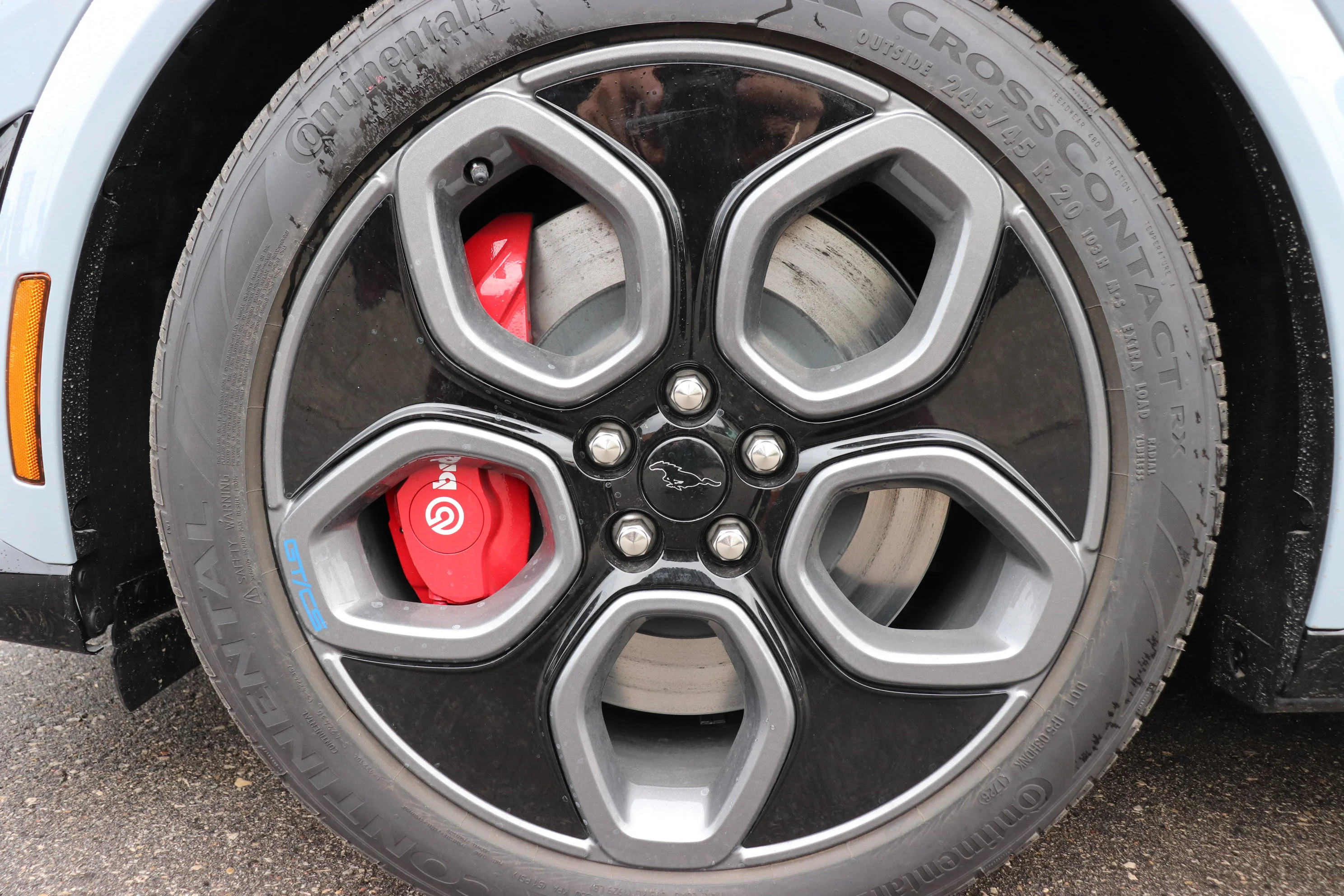 New 2026 GLACIER GREY MET TRI-COAT Ford GT image 6