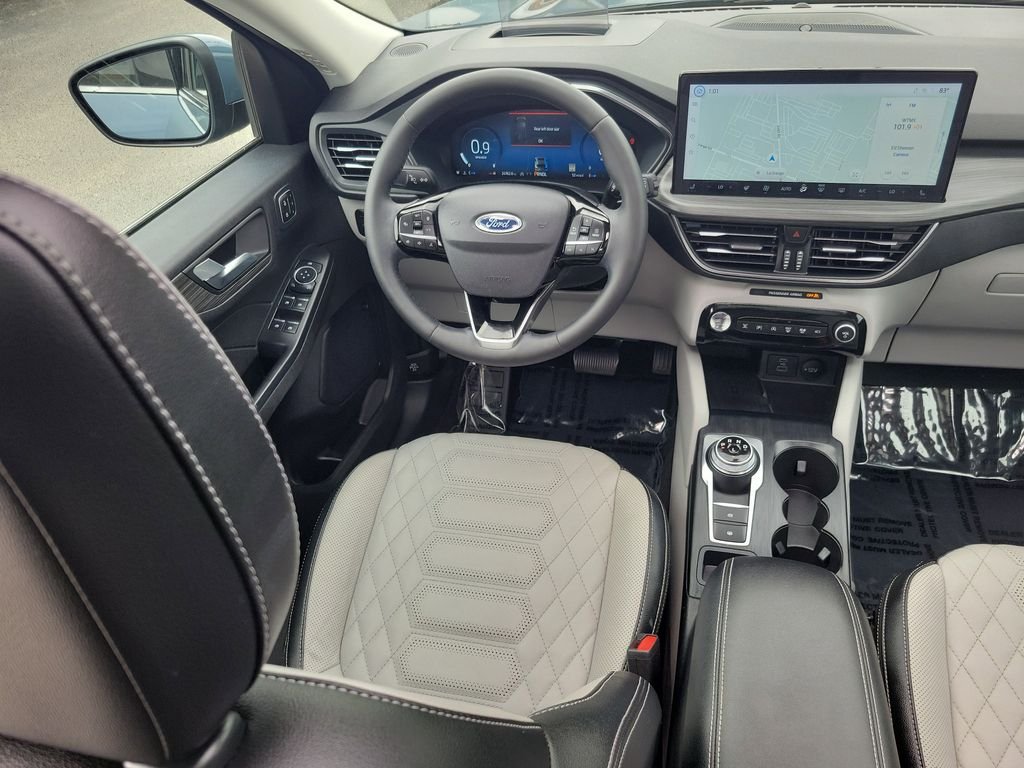 Certified Used 2023 Vapor Blue Ford Platinum image 13