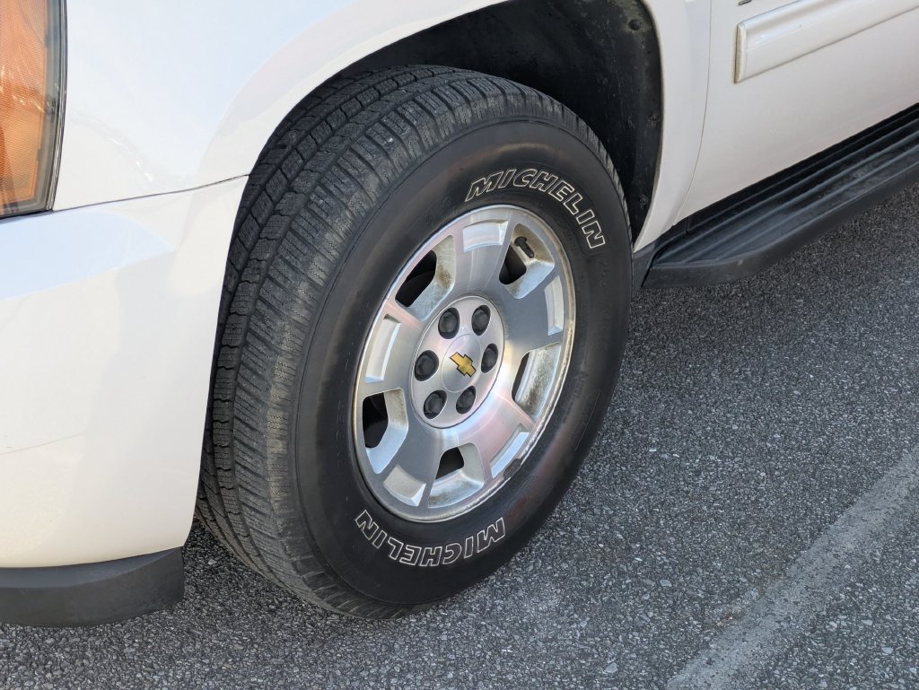 Used 2014 White Chevrolet LT image 5