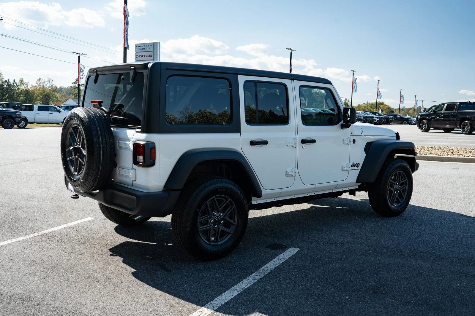 New 2026 White Jeep Sport S image 10