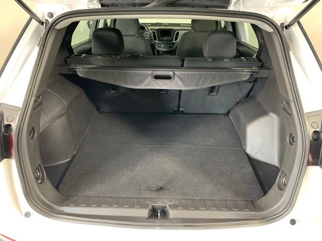 Used 2023 White Chevrolet LS image 24