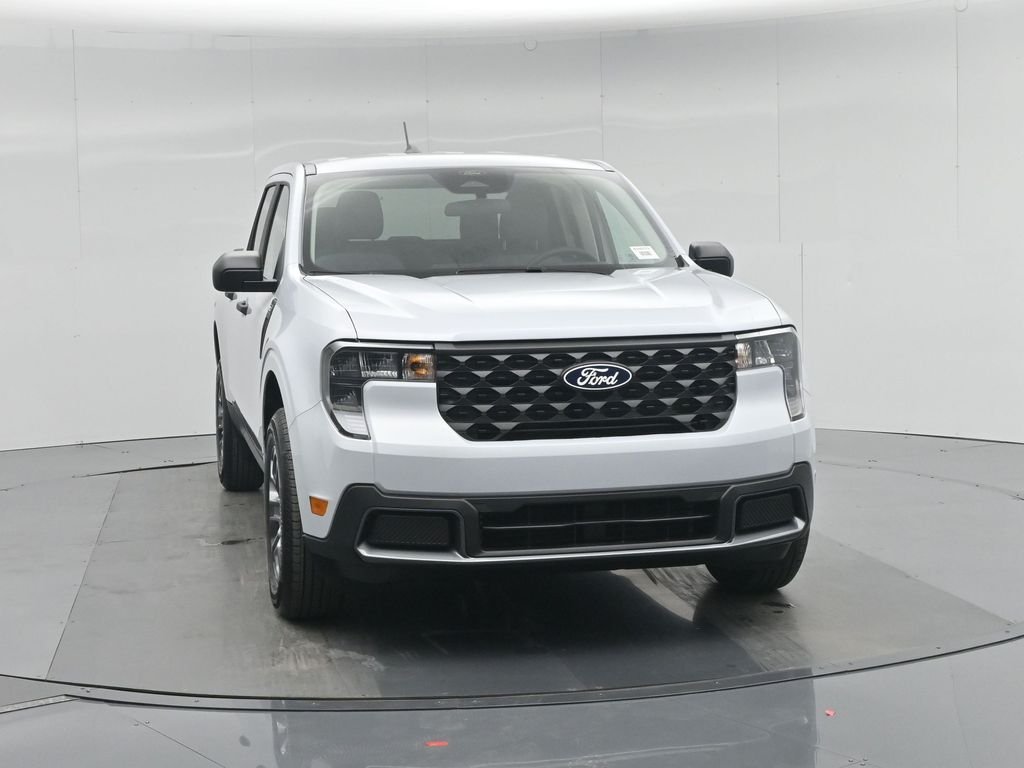 New 2026 Space White Metallic Ford XLT image 52
