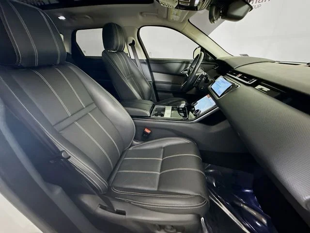 Used 2021  Land Rover S image 29