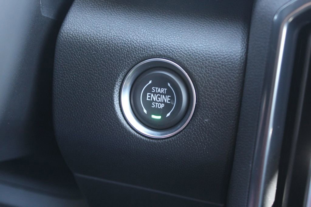 2026 GMC Acadia AT4 - Photo 16