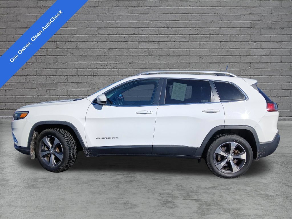Used 2019 Jeep Cherokee Limited with VIN 1C4PJMDX5KD134699 for sale in Oswego, NY