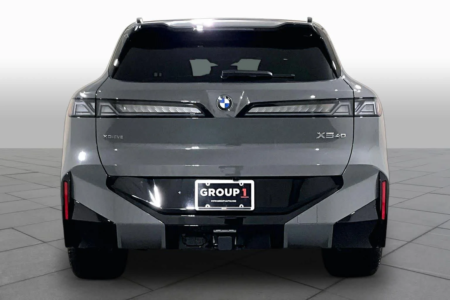 New 2027 Grey Pine Metallic BMW 40 xDrive image 4