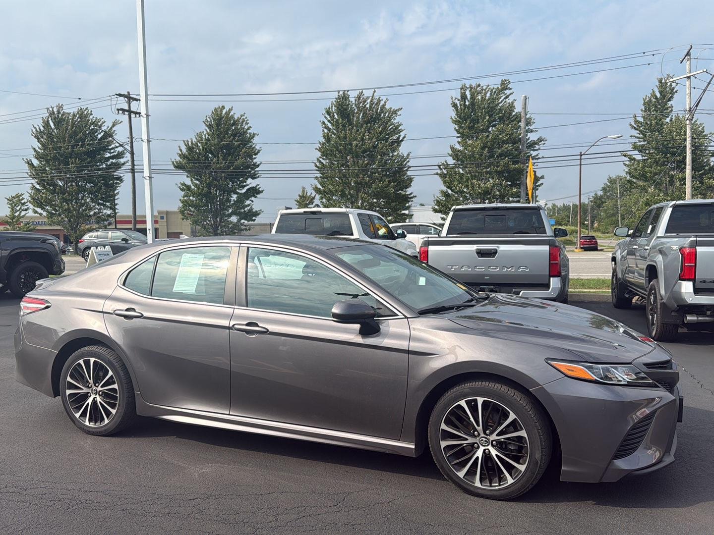 Used 2019 Predawn Gray Mica Toyota SE image 7