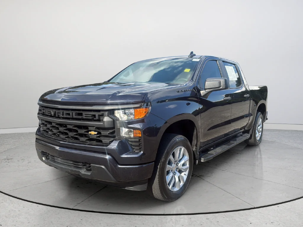 Certified Used 2023 DARK ASH METALLIC Chevrolet Custom image 4