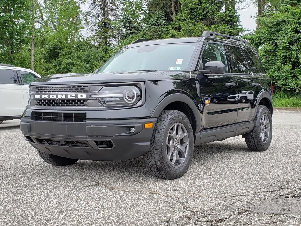 Used 2022 Shadow Black Ford Badlands image 7