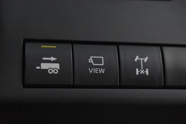 Used 2024 White Toyota TRD Off-Road image 33