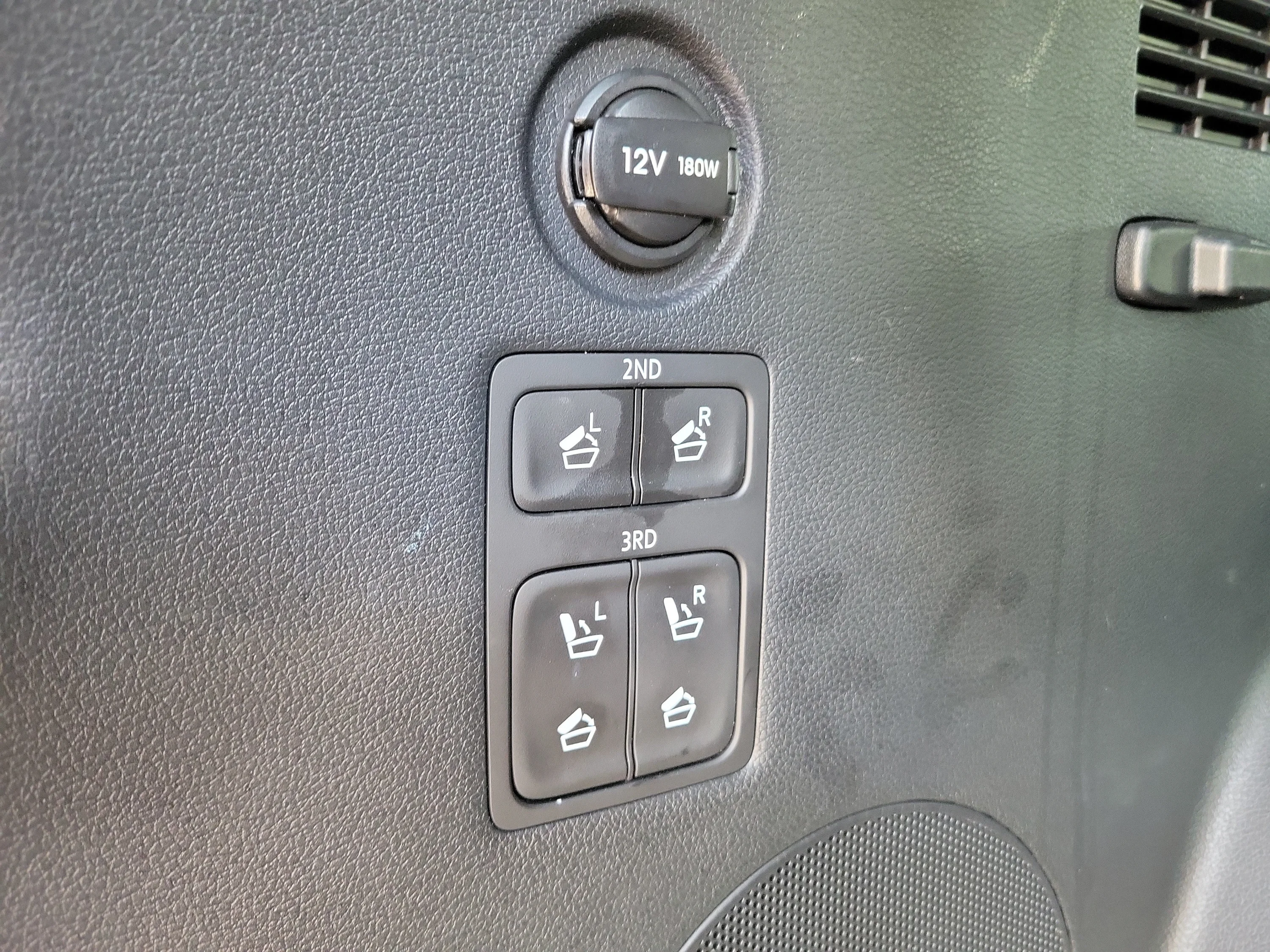 Used 2024 Abyss Black Pearl Hyundai Calligraphy image 14