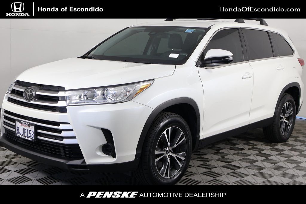 2019 Toyota Highlander LE