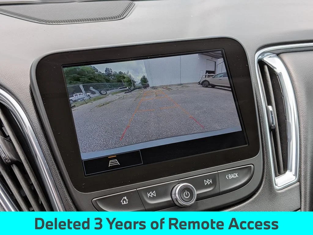Used 2024 Gray Chevrolet LT image 25