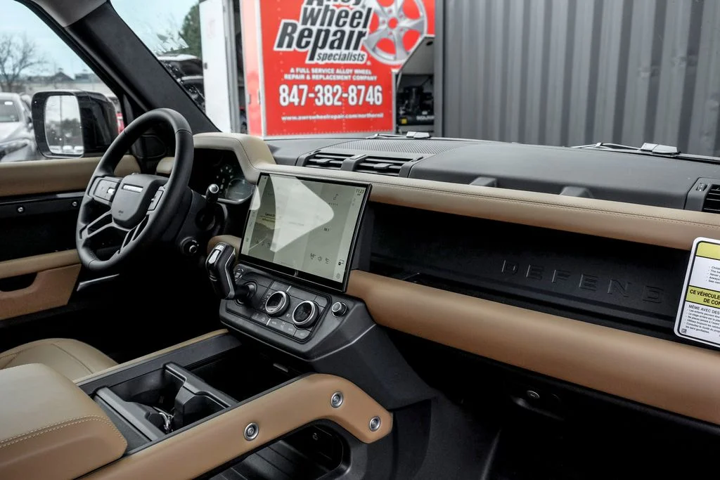 New 2026 Carpathian Grey Land Rover X-Dynamic SE image 21