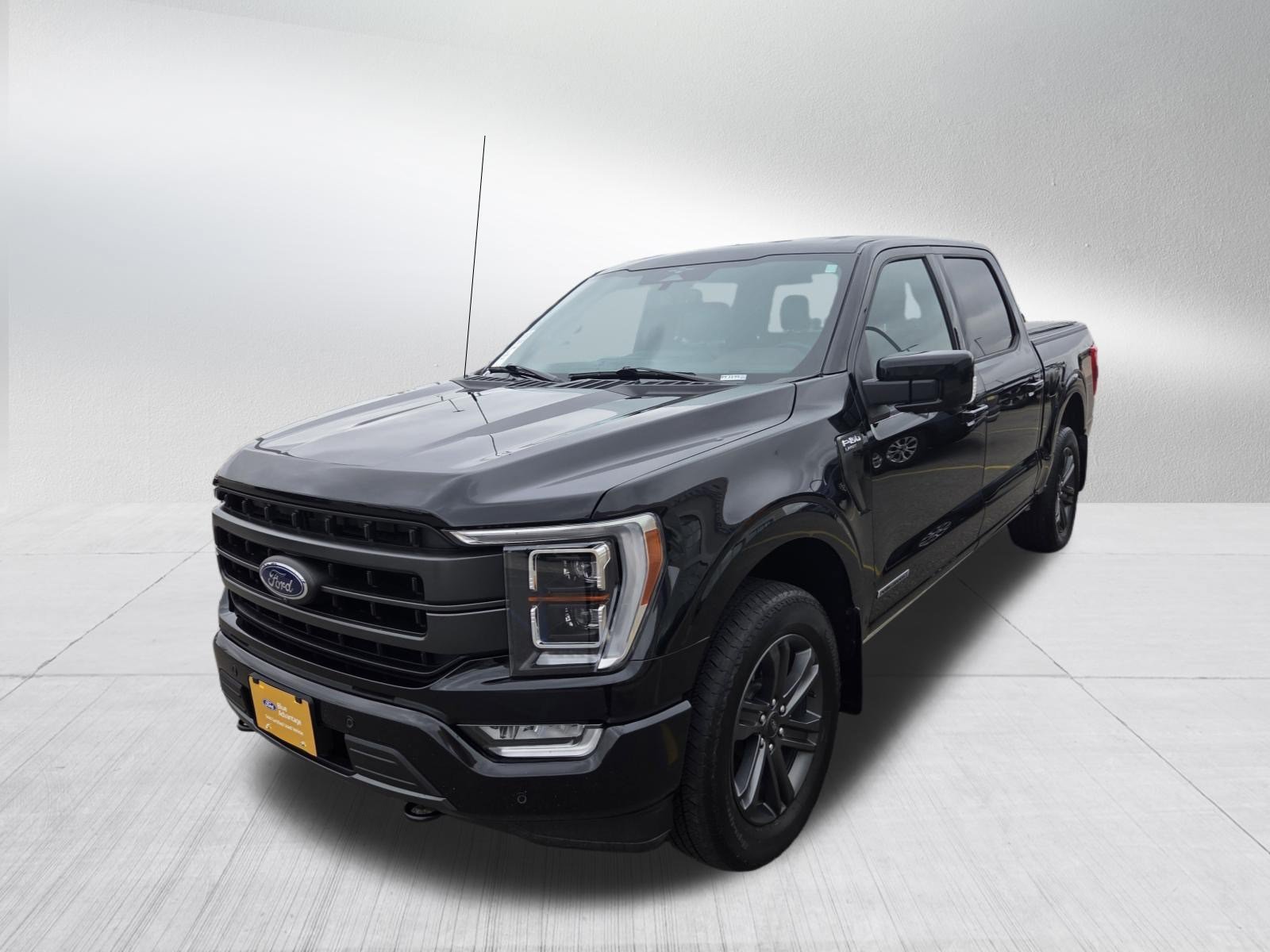 Certified Used 2023 Agate Black Metallic Ford LARIAT image 3