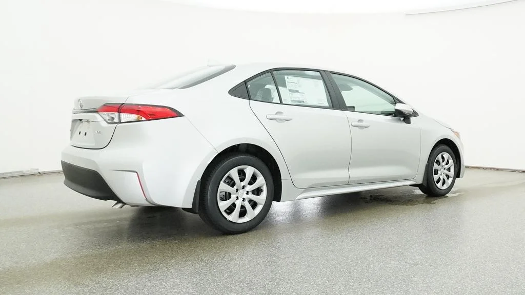 New 2026 Classic Silver Metallic Toyota LE image 30