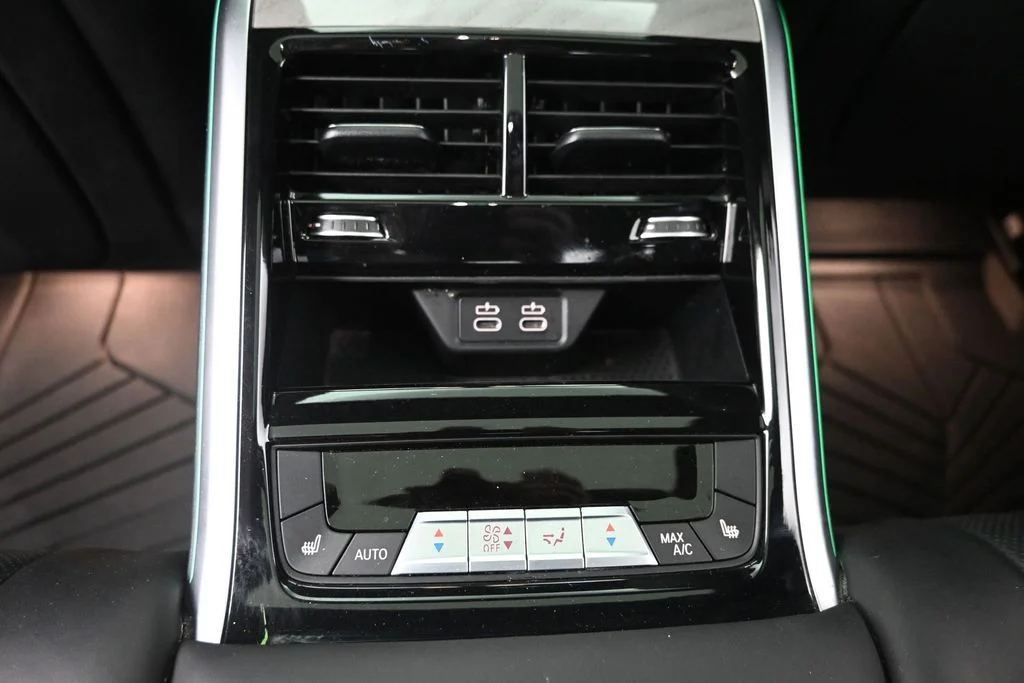 Used 2022 White BMW M850i xDrive Gran Coupe image 16