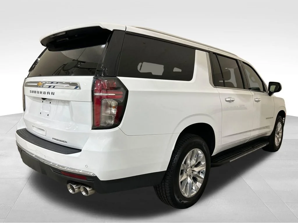Used 2024 Summit White Chevrolet Premier image 5