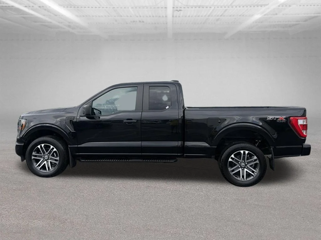 Used 2023 Black Ford XL image 6