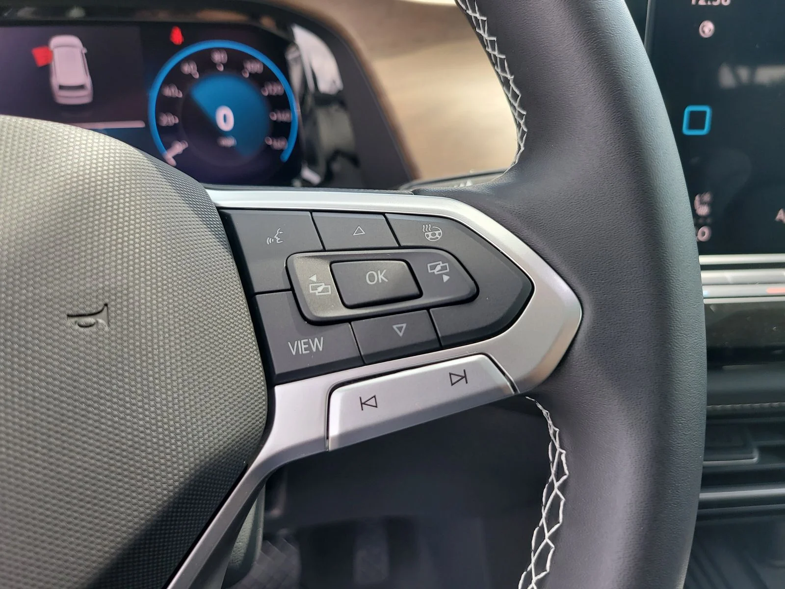 2026 Volkswagen Atlas SE w/Tech - Photo 30