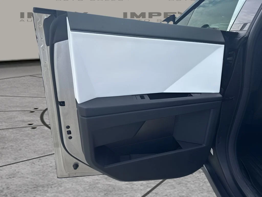 Used 2024  Tesla Cyberbeast image 29
