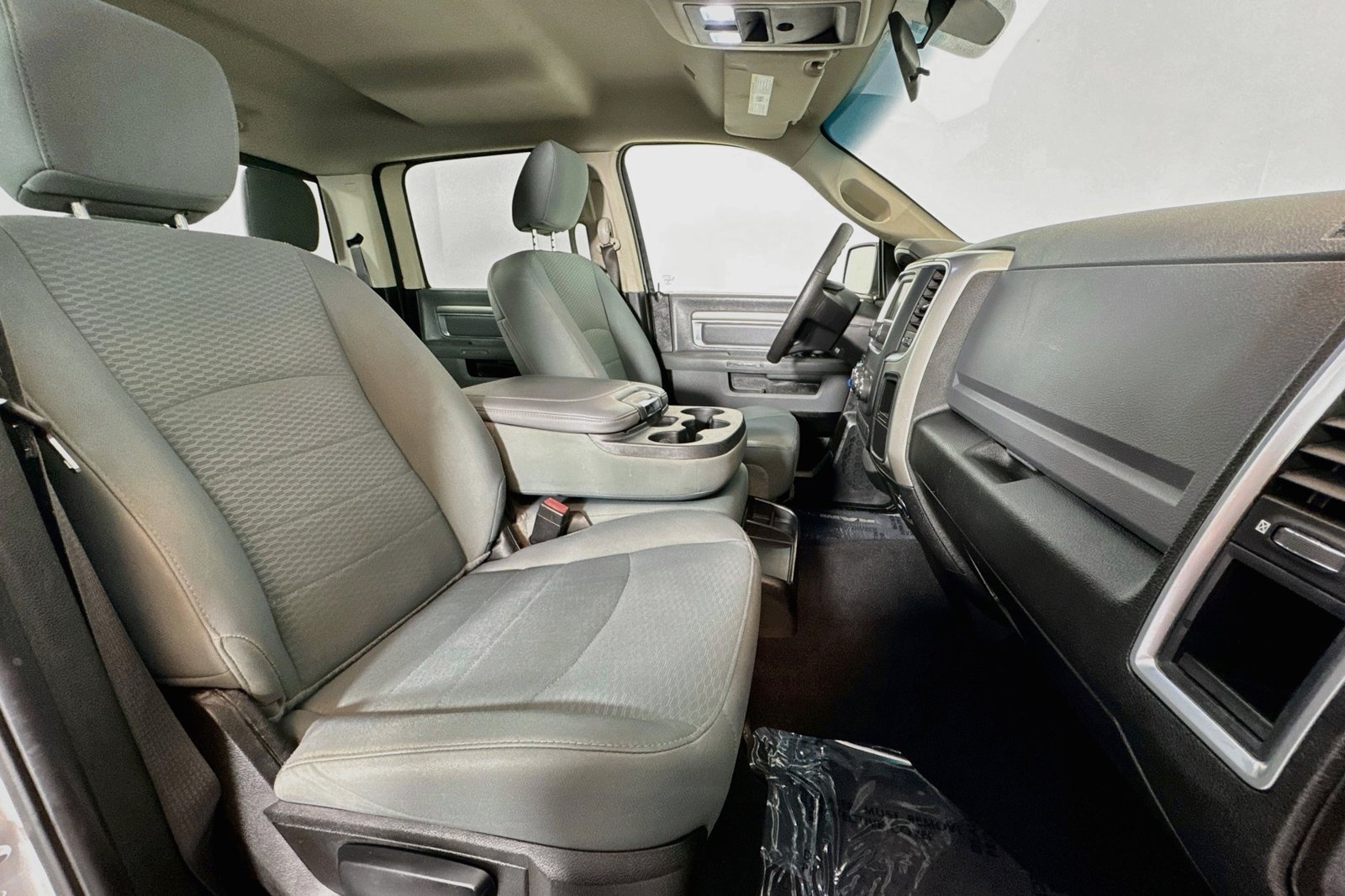 Used 2019 Bright Silver Metallic Clearcoat Ram SLT image 24