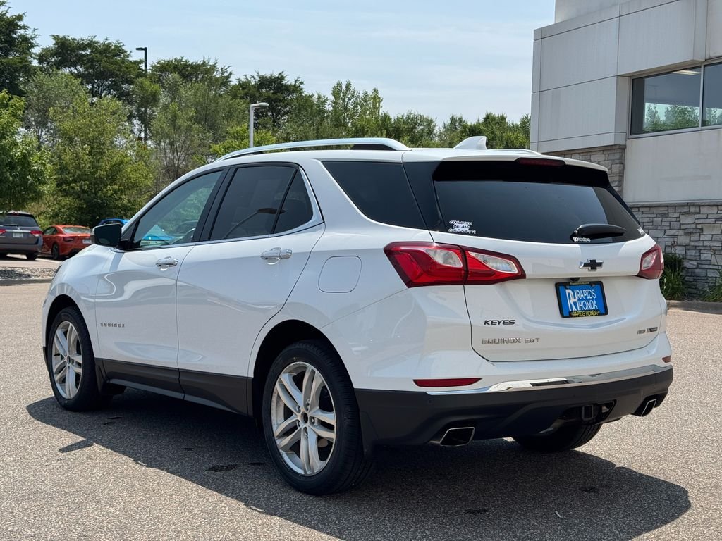 Used 2018 Summit White Chevrolet Premier image 5