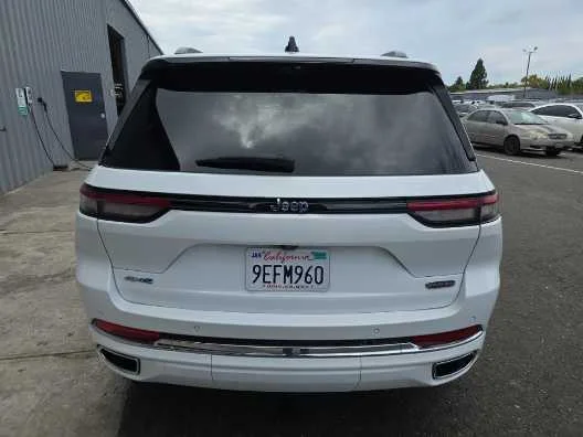 Used 2022 Bright White Clearcoat Jeep Overland image 5