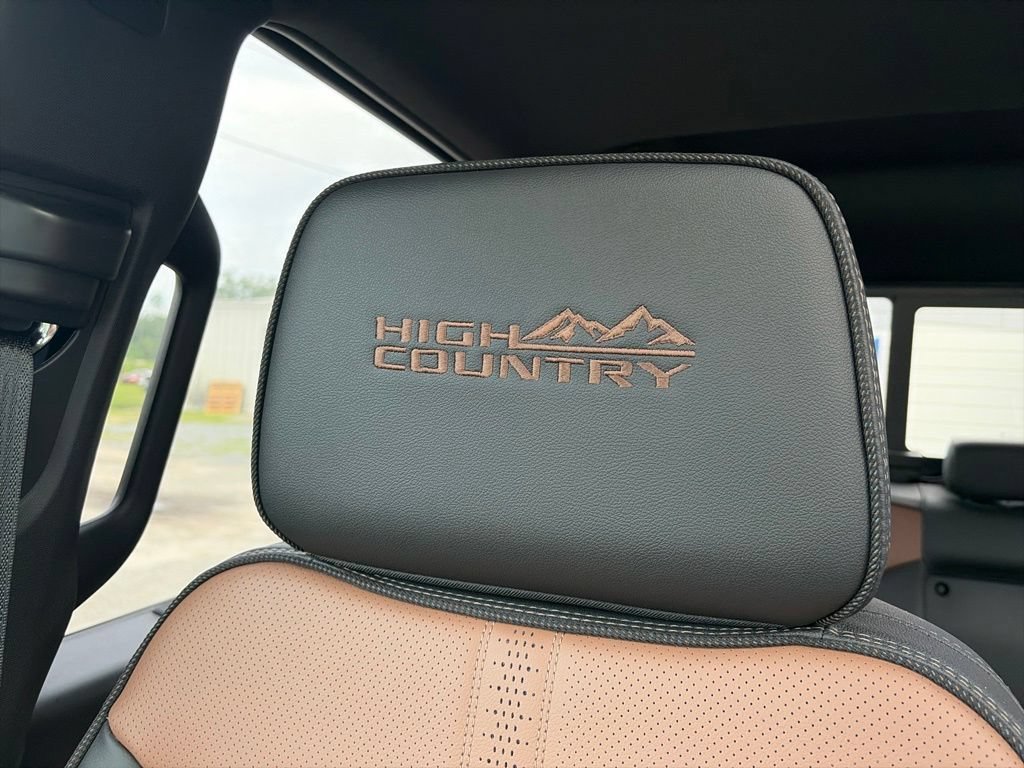 2026 Chevrolet Silverado 2500 HD High Country - Photo 31