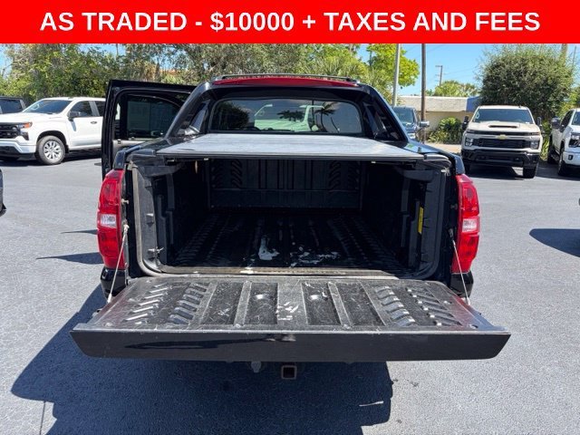Used 2013 Black Chevrolet LTZ image 16