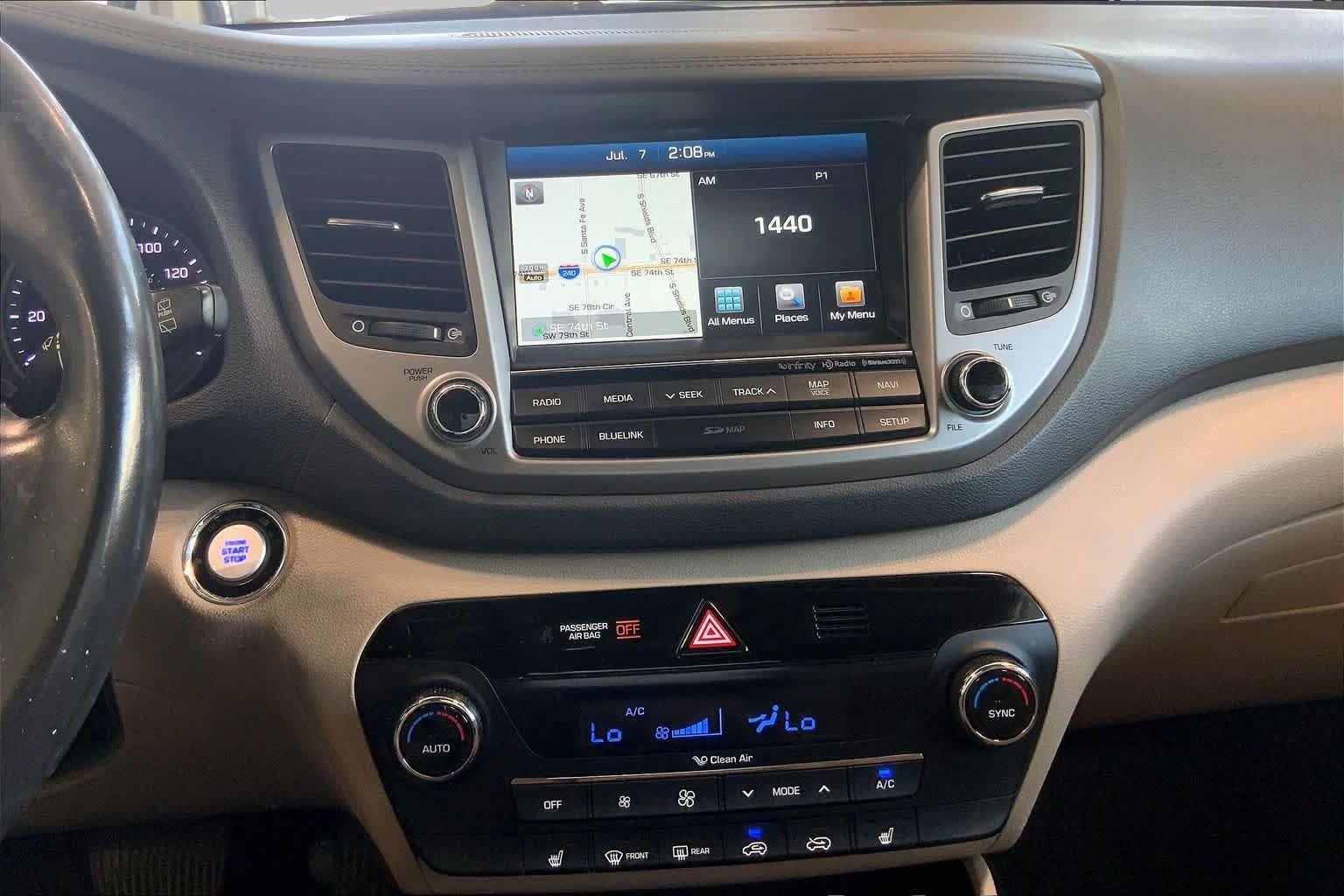 Used 2017 Ruby Wine Hyundai SE Plus image 7