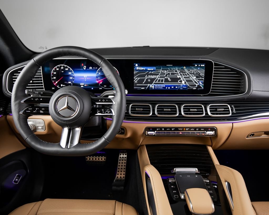 New 2026 Black Mercedes-Benz GLS 450 image 8