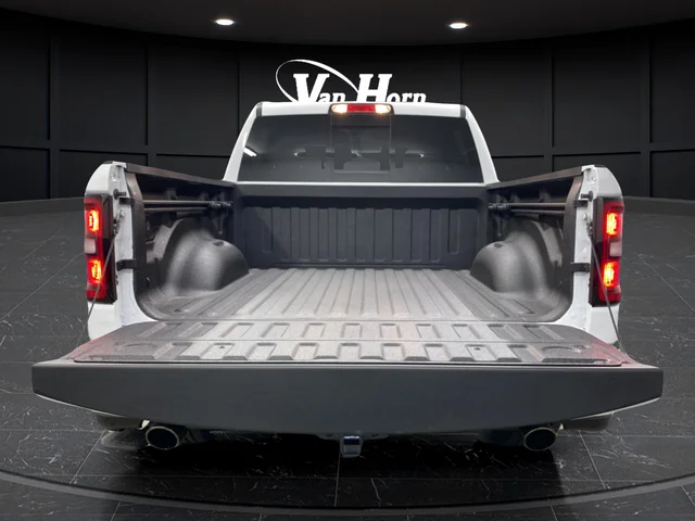 New 2026 Bright White Clear-Coat Exterior Paint RAM Big Horn/Lone Star image 26