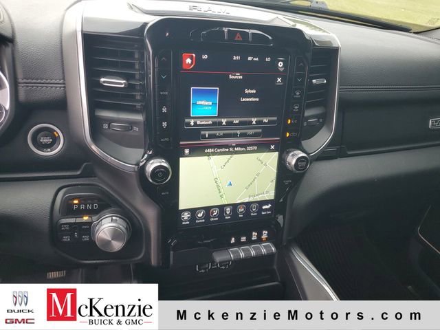 Used 2020 Diamond Black Cry Ram Laramie image 15