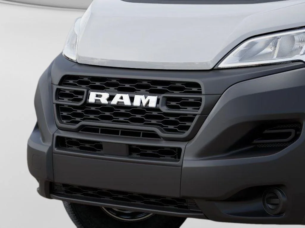 New 2026 Bright White Clear-Coat Exterior Paint RAM High Roof image 11
