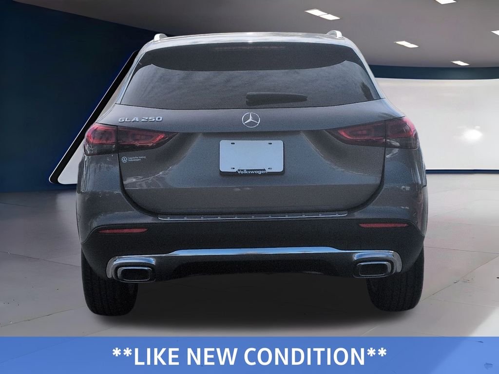 Used 2022 Gray Mercedes-Benz GLA 250 image 4
