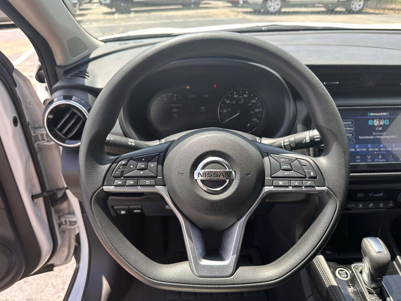 Used 2021 Aspen White Tricoat Nissan SV image 15