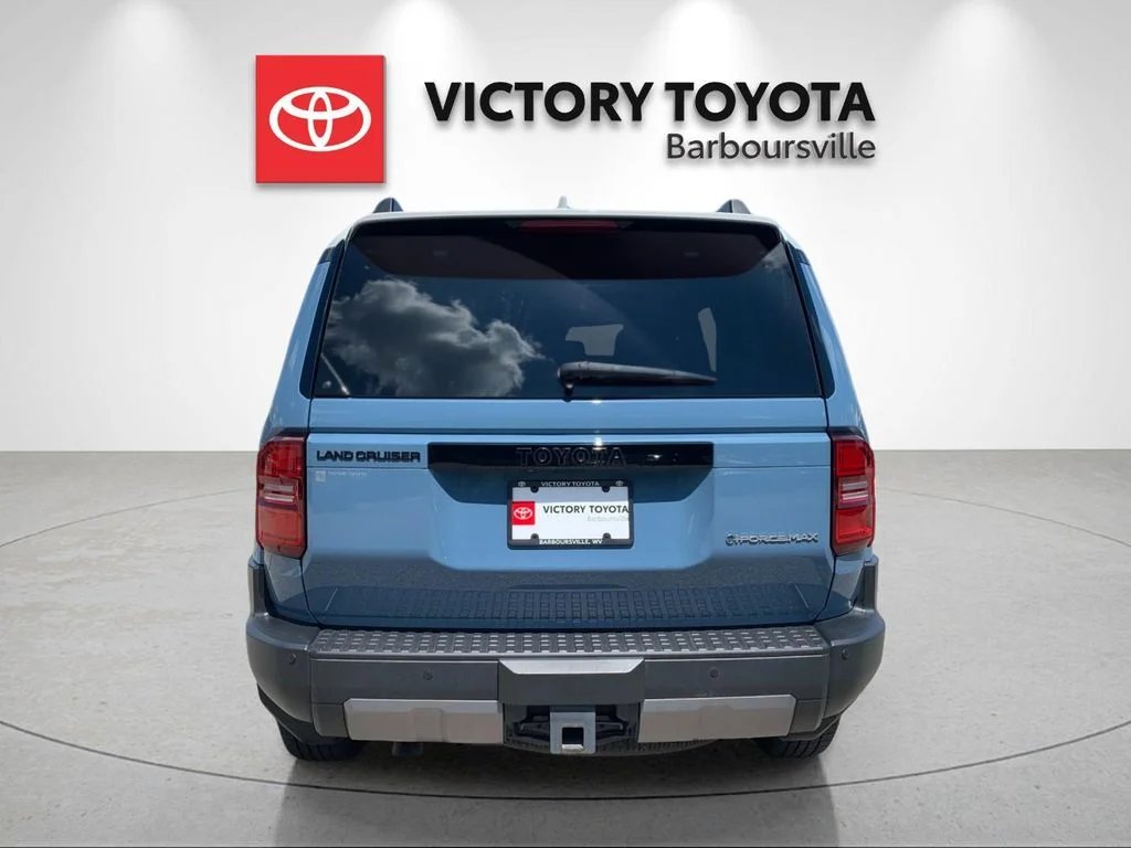 Used 2024 Blue Toyota Base image 4