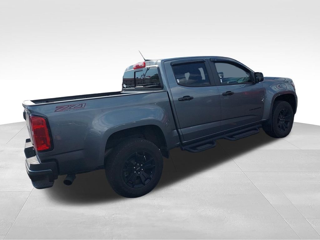 Used 2022 Gray Chevrolet Z71 image 5