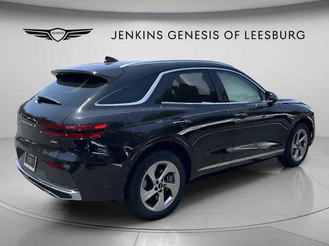 Used 2026 Black Genesis 2.5T Select image 3