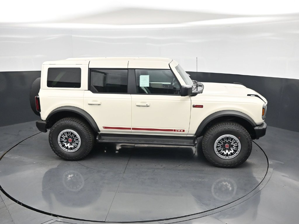 New 2026 White Ford Outer Banks image 66