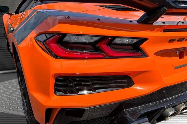 Used 2023 Orange Chevrolet Z06 image 21