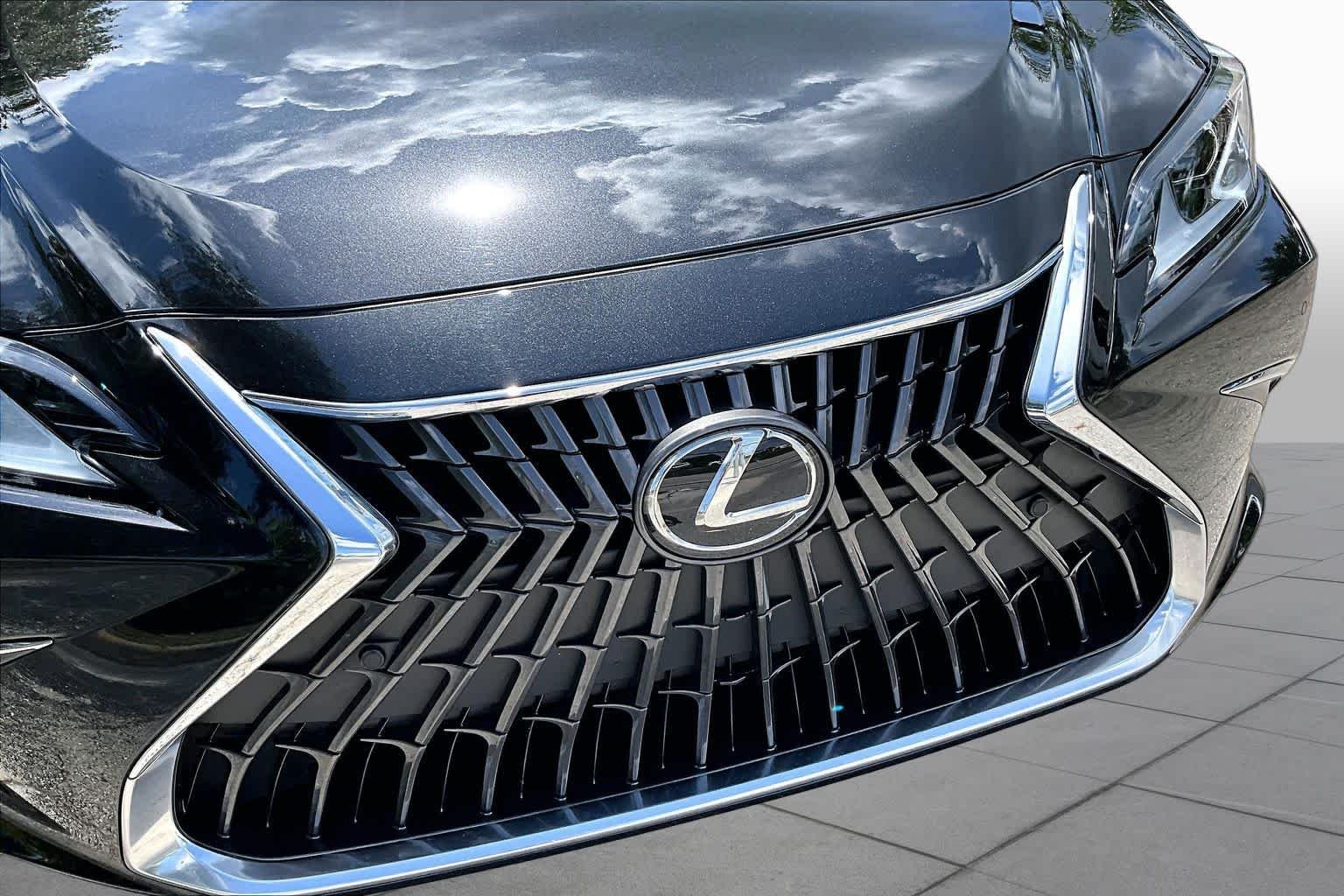 Used 2025 Caviar Lexus  image 30
