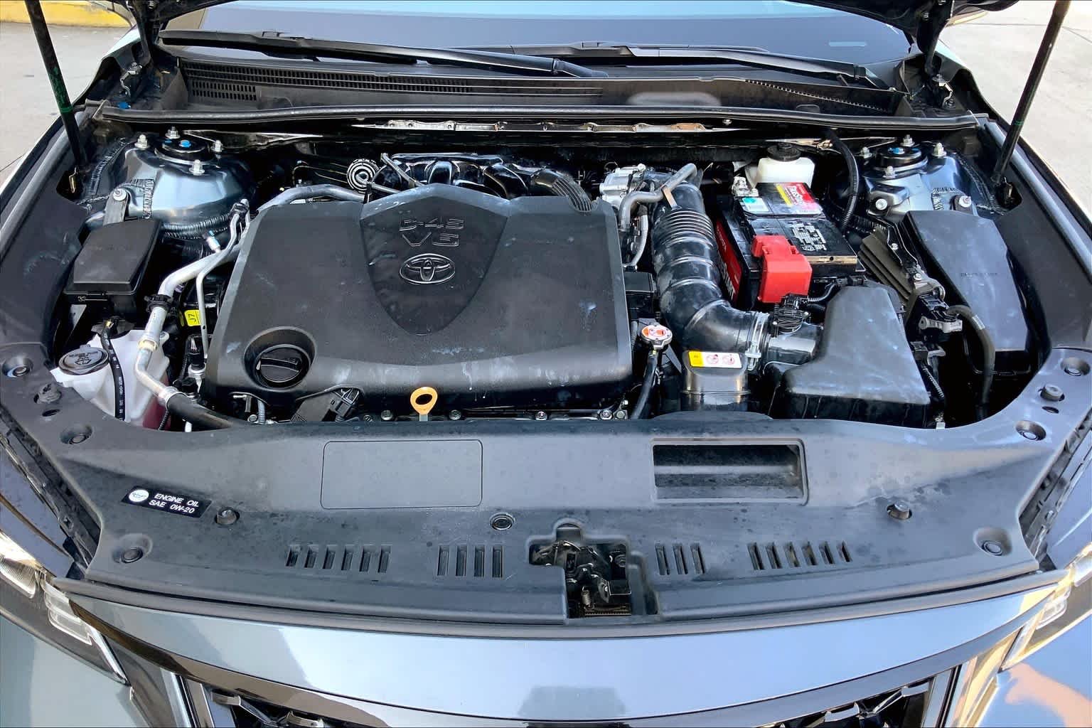 Used 2019  Toyota XSE image 31