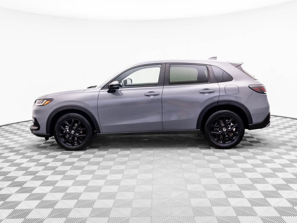 Certified Used 2024 Urban Gray Pearl Honda 5DR AWD SPORT image 2