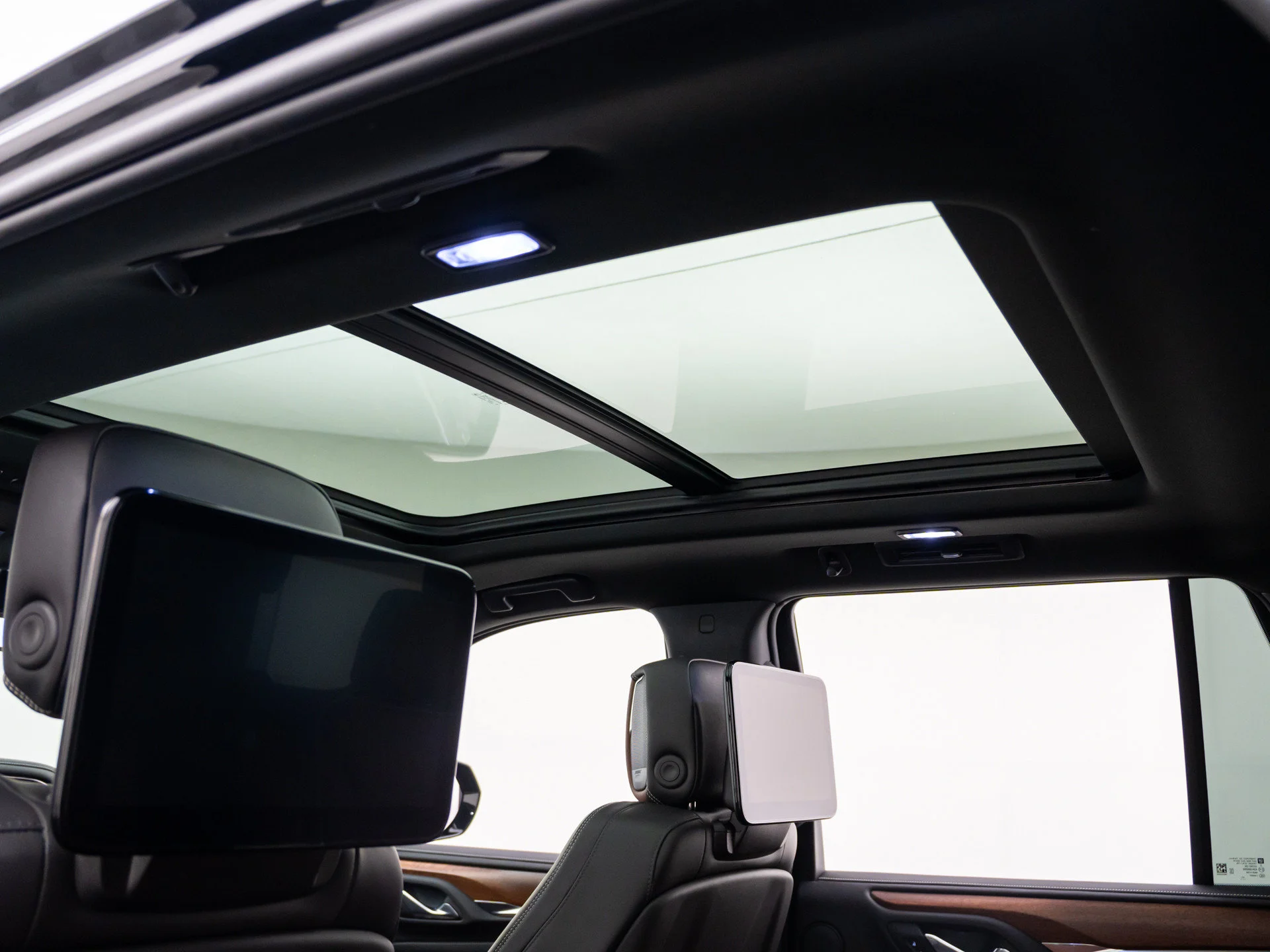 Used 2023 Black GMC Denali Ultimate image 20