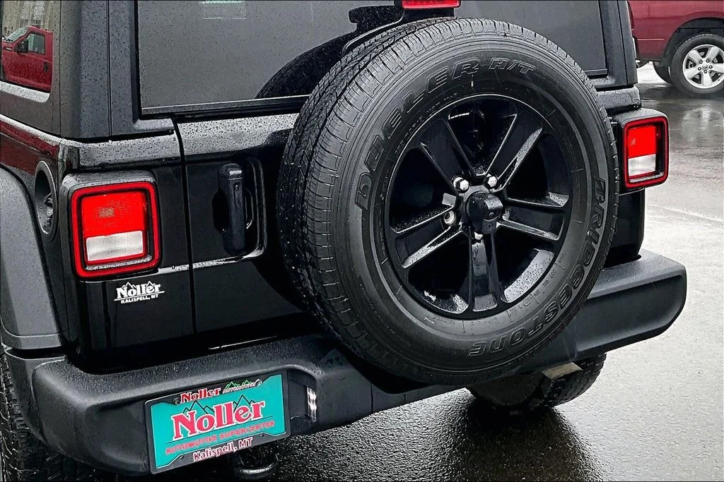 2023 Jeep Wrangler 4-Door Sport Altitude - Photo 8